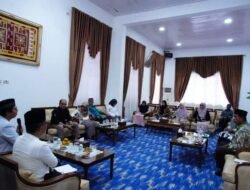 KPN Tuah Sepakat Syariah Serahkan Zakat Sebesar Rp.42. 056.065