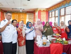KETUA FORIKAN KABUPATEN SOLOK BUKA LOMBA MASAK SERBA IKAN