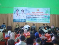 Wako-Wawako Solok Silaturrahmi Dengan Ketua LPMK, RT/RW