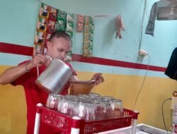 MIE ACEH CITA RASA MUNZIR MENYAJIKAN BERBAGAI MACAM MENU FAVORIT DI KOTA PADANG