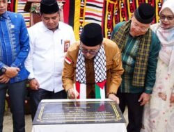Bupati Eka Putra Letakkan Batu Pertama