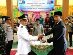 CAMAT ADALAH PELAYAN MASYARAKAT