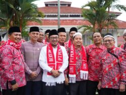 Bupati Eka Putra Lepas 48 Jamaah Umrah Ke Tanah Suci Makkah