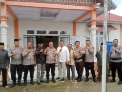 WAKAPOLRES SOLOK KOMPOL A .SURYA NEGARA ,S.Sos LAKUKAN JUMAT CURHAT