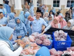 PEMKAB SOLOK GELAR PASAR TANI