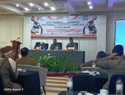 BAWASLU KOTA SOLOK GELAR RAKOR PENGAWASAN PEMUTAKHIRAN DATA