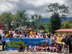 BANGUN KEBERSAMAAN DAN KEKOMPAKAN, DISKOMINFO GELAR FAMILY GATHERING