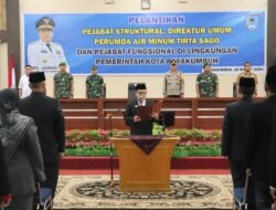 Pj.Wako Jasman Lantik Pejabat Eselon dan Direktur PDAM Tirta Sago Payakumbuh
