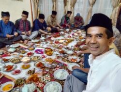 Mesjid Baiturrahman Dapat Bantuan Rp.15,-Juta Dari TKSR Pemda