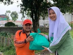 UKM Sosial Akper Nabila Bagikan Sembako & Takjil