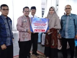 Pemkab Tanah Datar Gelontorkan Bantuan Insentif