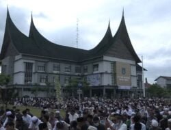 Halaman Balaikota Rencana Tempat Kembali Gelar sholat Ied