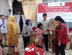 Sebanyak 154 Masyarakat Menerima Bantuan Atensi Kemensos RI