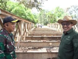 Tinjau Pembangunan Jembatan, Akses ke Sungai Jambu Bisa Terjangkau