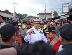 PEDULI BENCANA, BUPATI SOLOK TINJAU LANGSUNG KORBAN GALODO AGAM