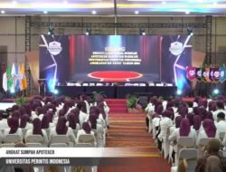 UNIVERSITAS PERINTIS INDONESIA (UPERTIS) GELAR WISUDA PERIODE KE-7 WISUDA SEBANYAK 326 ORANG