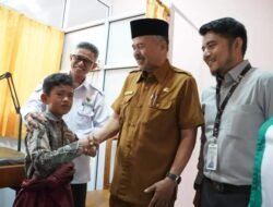 100 Anak Ikuti Khitanan Massal