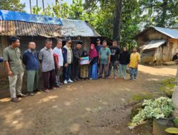 Bantuan Rumah Nenek Nurbaina Terus Mengalir