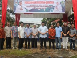 Pemkab Dharmasraya Salurkan Hewan Kurban