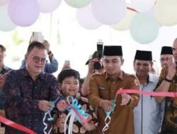 WAWAKO RESMIKAN MESJID BURHANUDIN PONPES WARASATUL ANBIYA