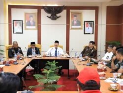WAKO SOLOK PIMPIN RAKOR PERSIAPAN HUT RI KE 79