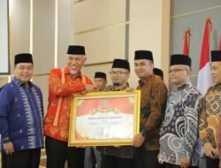 MASJID AGUNG AL MUHSININ KOTA SOLOK  JUARA TERBAIK 1