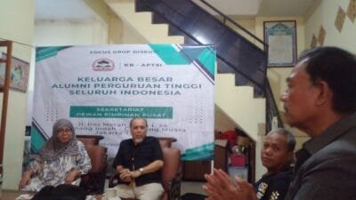 PELAWAN KOMUNITAS, DIIMBAU JADI PENGAWAS INPEPENDEN PILKADA JAKARTA