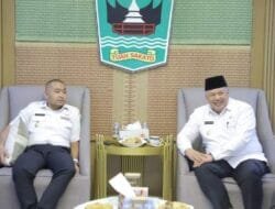 WAKO SOLOK AUDENSI DENGAN PLT GUBERNUR SUMBAR AUDY JOINALDY