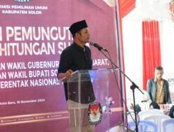 PEMKAB  DAN KPU KABUPATEN SOLOK LAKSANAKAN SIMULASI PEMUNGUTAN DAN PENGHITUNGAN SUARA