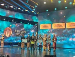 KEMENPAN RI ANUGRAHI DESA WISATA DANAU DIATAS ALAHAN PANJANG JUARA DUA KATEGORI DIGITAL