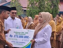 WAWAKO SOLOK SERAHKAN SANTUNAN JAMINAN KECELAKAAN