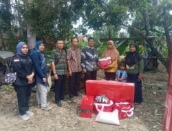 DINAS SOSIAL KOTA SOLOK BANTU KELUARGA KORBAN POHON TUMBANG