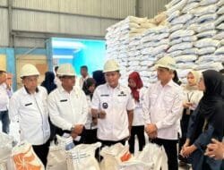 CEK KONDISI KETERSEDIAAN PANGAN, WABUP SOLOK SIDAK KE BULOG DAN PASAR TALANG