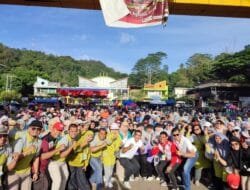 Ribuan Guru Marakkan HUT PGRI Payakumbuh