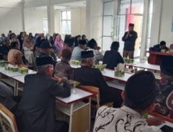 MASYARAKAT MENOLAK PROYEK PEMBANGUNAN PLTS