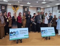 UNES BERSILATURRAHMI KE DPRD PROVINSI SUMBAR
