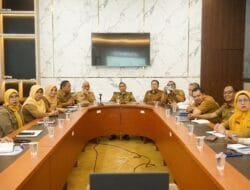 SEKDA KABUPATEN SOLOK IKUTI RAKOR PENGENDALIAN INFLASI SECARA VIRTUAL