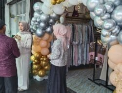 Anika Putri Anwar Gelar Grand Opening Cabang Batusangkar