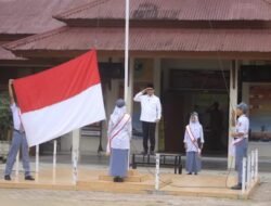 KETUA DPRD KOTA SOLOK JADI PEMBINA UPACARA DI SMKN 1