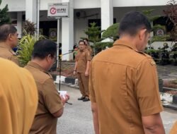 KADIS KOMINFO KOTA SOLOK JADI PEMBINA APEL DILINGKUP PEMKO SOLOK