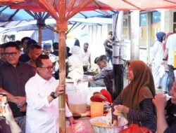 Bupati Eka Putra Kunjungi Pasar Pabukoan