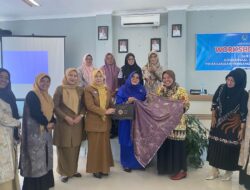 Disnakerperin Gelar Pelatihan Ecoprint di Payakumbuh.