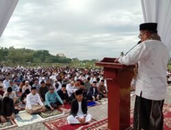 Antusias Masyarakat Hadiri Sholat Idul Adha di RTH Mahkota Berlian