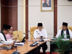 WAKO SOLOK PIMPIN RAPAT PERCEPATAN PEMBANGUNAN