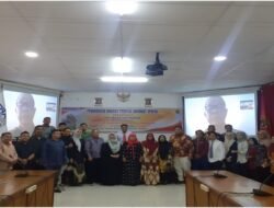 PENGACARA HARUS SIAP BERTEMPUR DENGAN SIAPAPUN PEMBELA KEADILAN