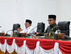 Masing-Masing Fraksi DPRD Sampaikan Pandangan Umum