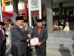 Pemkab Solok Raih Penghargaan di Hari Peringatan Koperasi Nasional