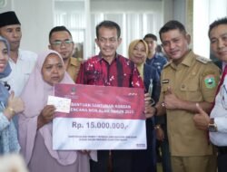 Korban Kebakaran Kabupaten Solok Dapat Bantuan