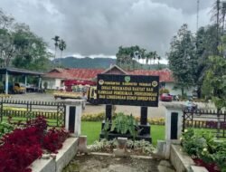 Honor Belum Dibayar, Pegawai Kontrak DPRDKPPLH Pasaman Mengeluh