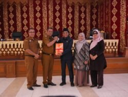 Pemko Payakumbuh Sampaikan Nota Keuangan Ranperda Perubahan APBD 25